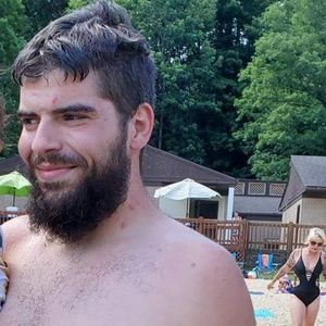 Meet your Posher, Stephen